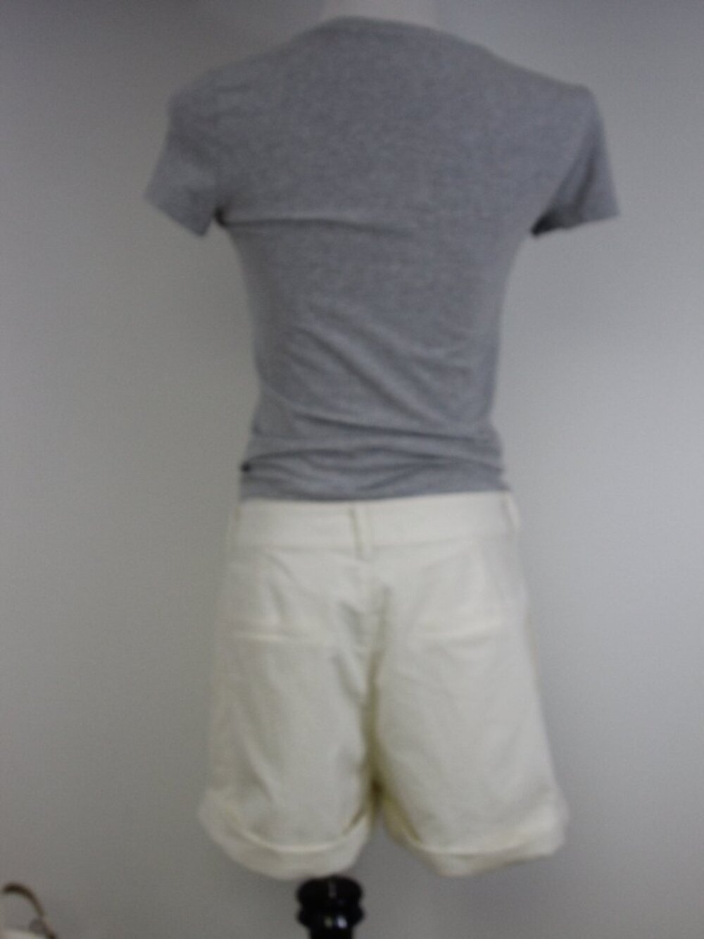 Aritzia TNA Heather Gray Fitted Crew Neck Tee Stretch Basic Baby T-Shirt Small - Picture 6 of 6